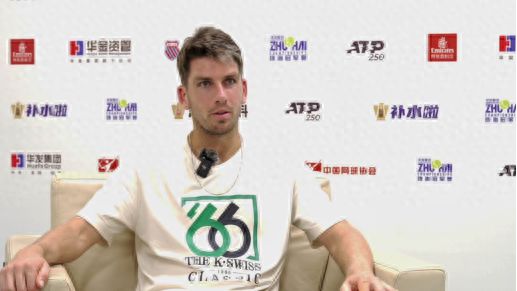 传统会议需 传统会议需