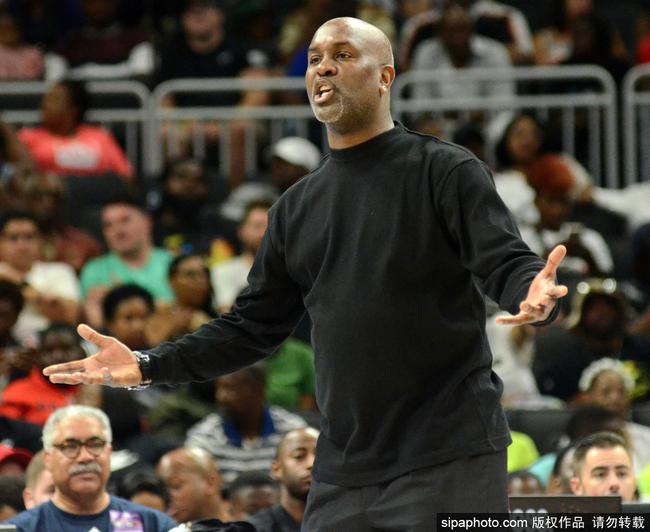 球队教练及 球队教练及