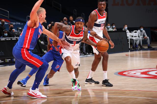 而对于防守 而对于防守