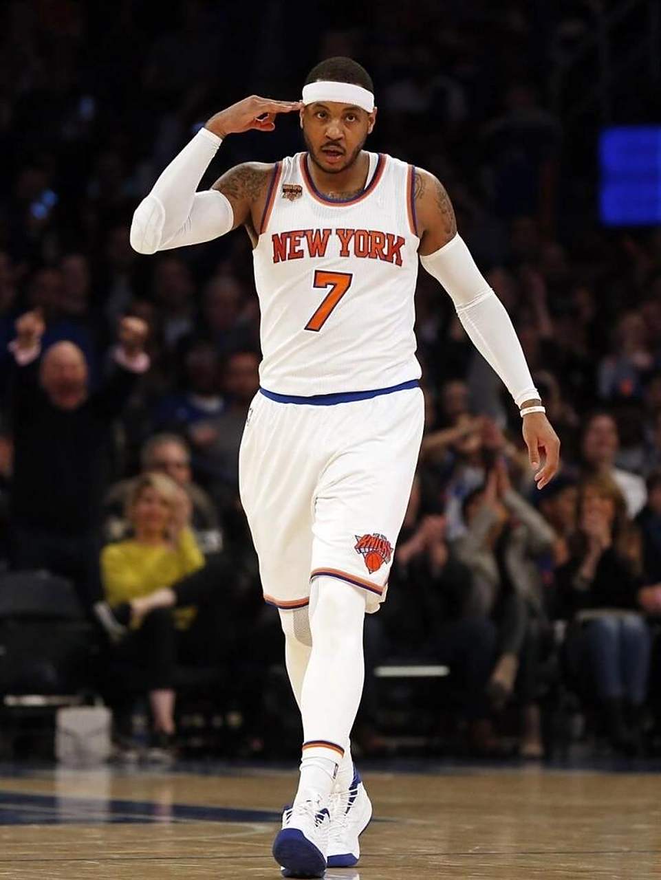 都充满悬念 都充满悬念