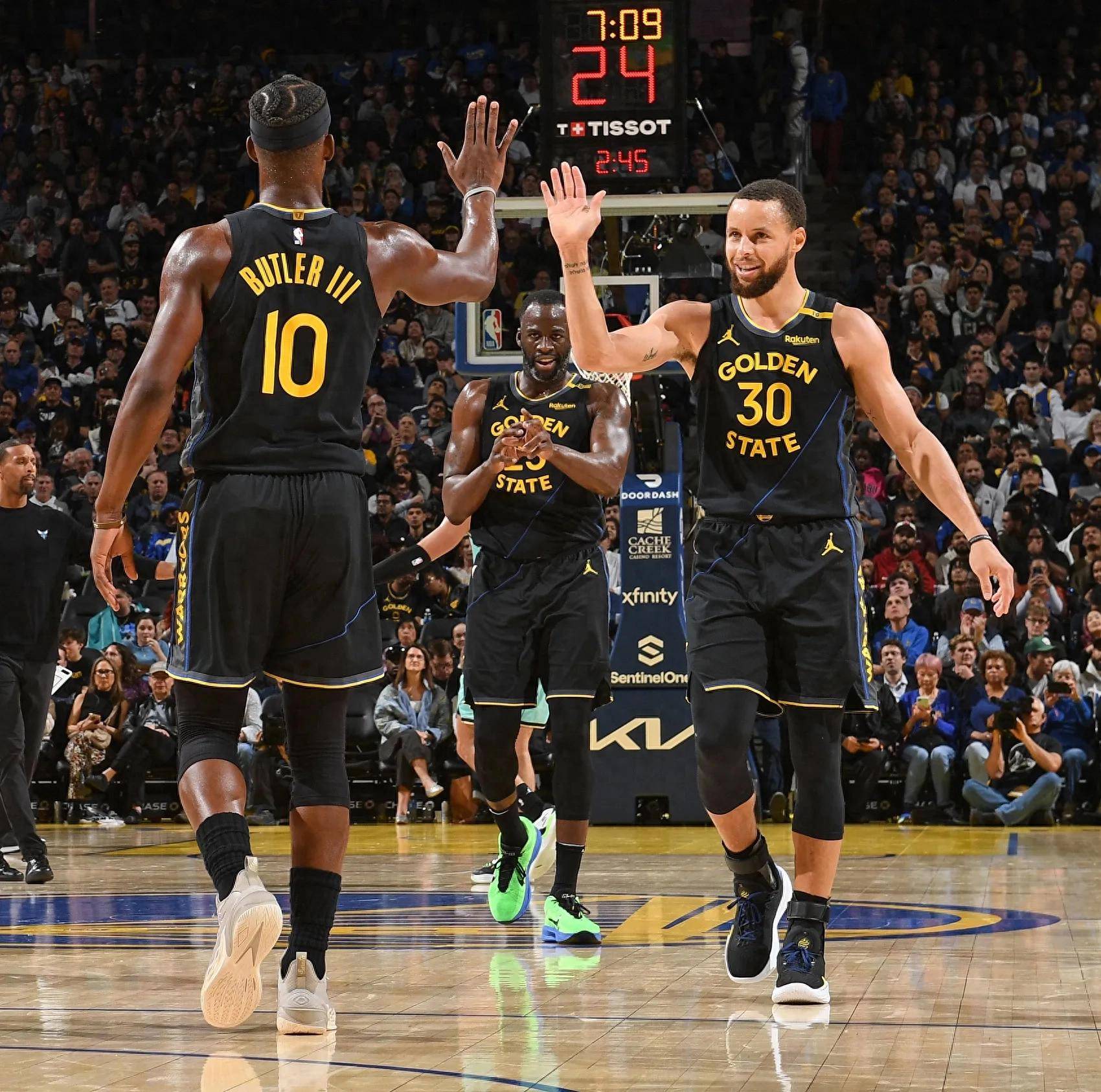 其余打者尽 其余打者尽