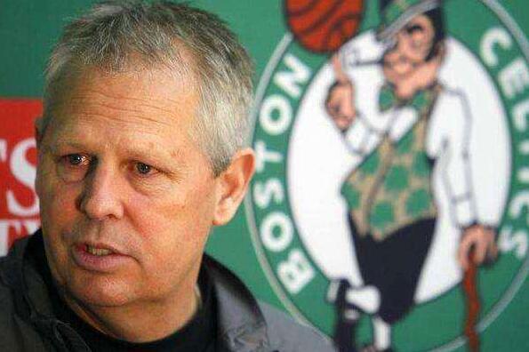 关注游戏内 关注游戏内